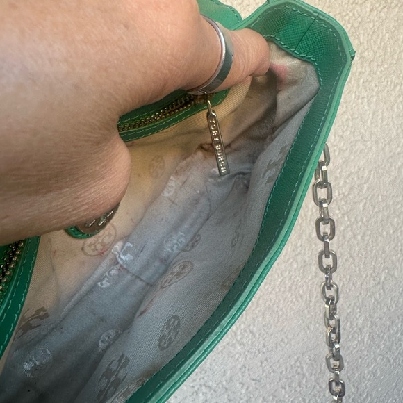 TORY BURCH leather crossbody bag - Picture 16 of 16